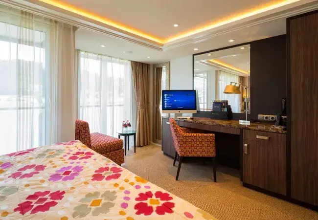 French Balcony and Outside Balcony (Category BB, BA, AB, AA)