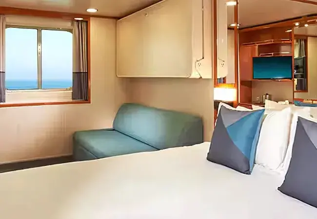 Oceanview with Large Porthole