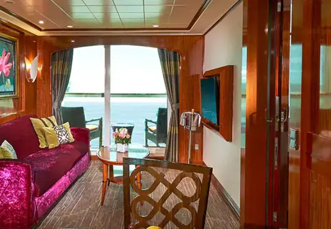 The Haven Courtyard Penthouse with Balcony